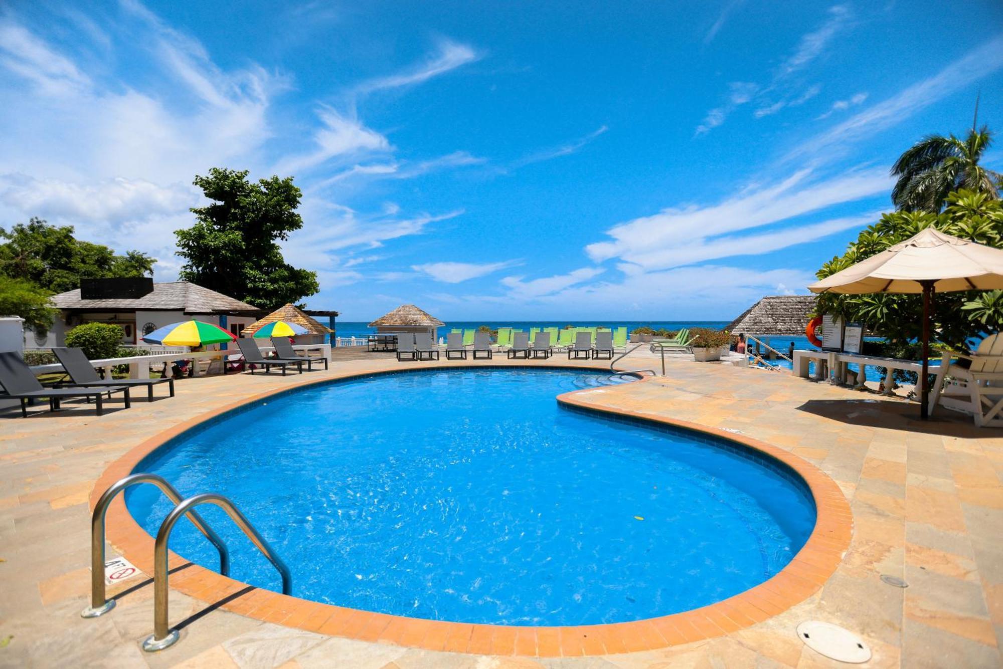 รอยัล เดคาเมรอน มอนเตโก บีช รีสอร์ต - ออลอินคลูซีฟ Hotel มอนเทโกเบย์ ภายนอก รูปภาพ