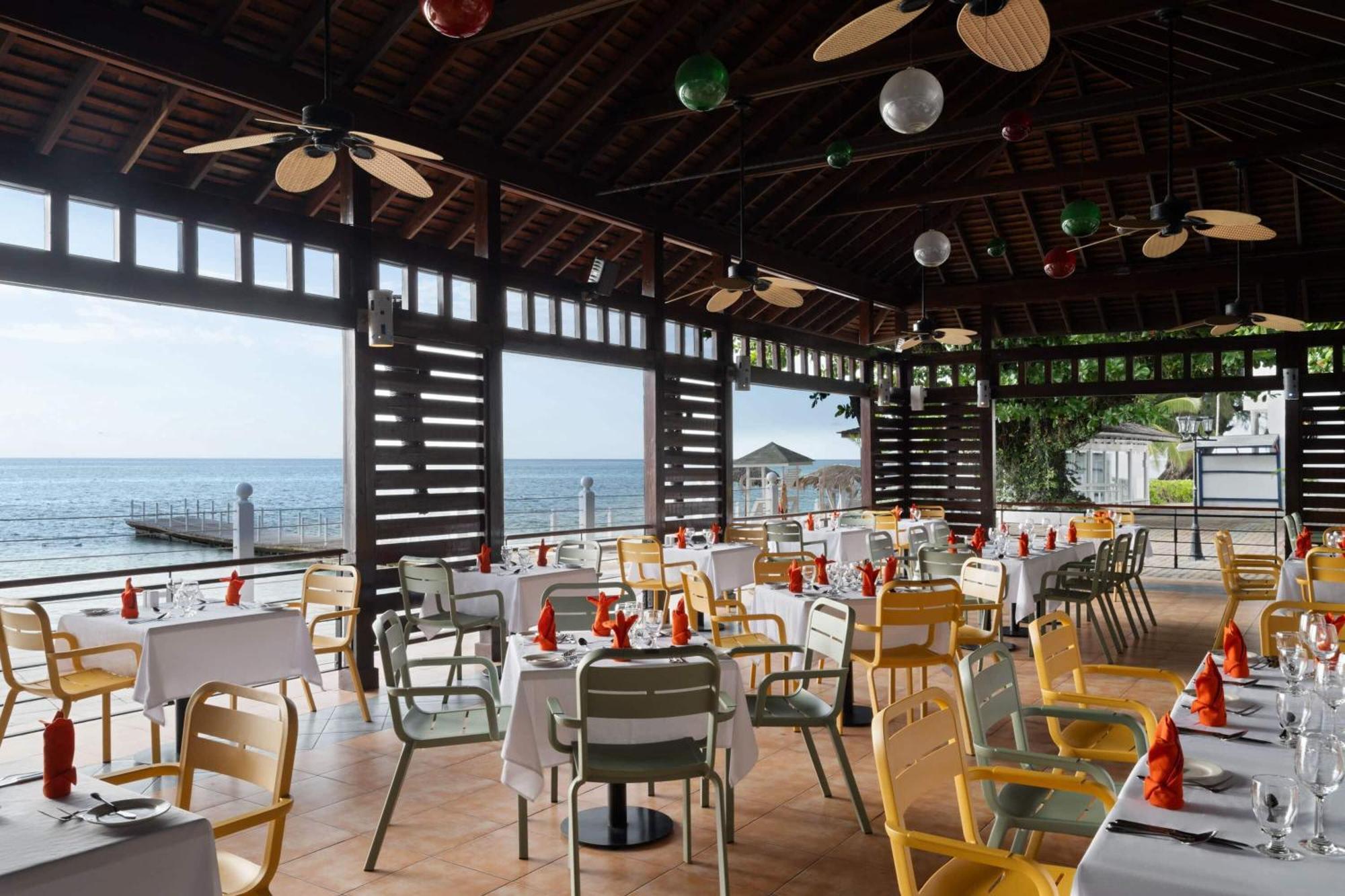 รอยัล เดคาเมรอน มอนเตโก บีช รีสอร์ต - ออลอินคลูซีฟ Hotel มอนเทโกเบย์ ภายนอก รูปภาพ