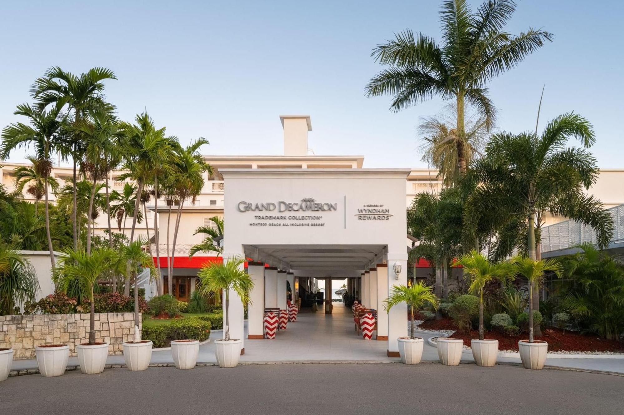 รอยัล เดคาเมรอน มอนเตโก บีช รีสอร์ต - ออลอินคลูซีฟ Hotel มอนเทโกเบย์ ภายนอก รูปภาพ